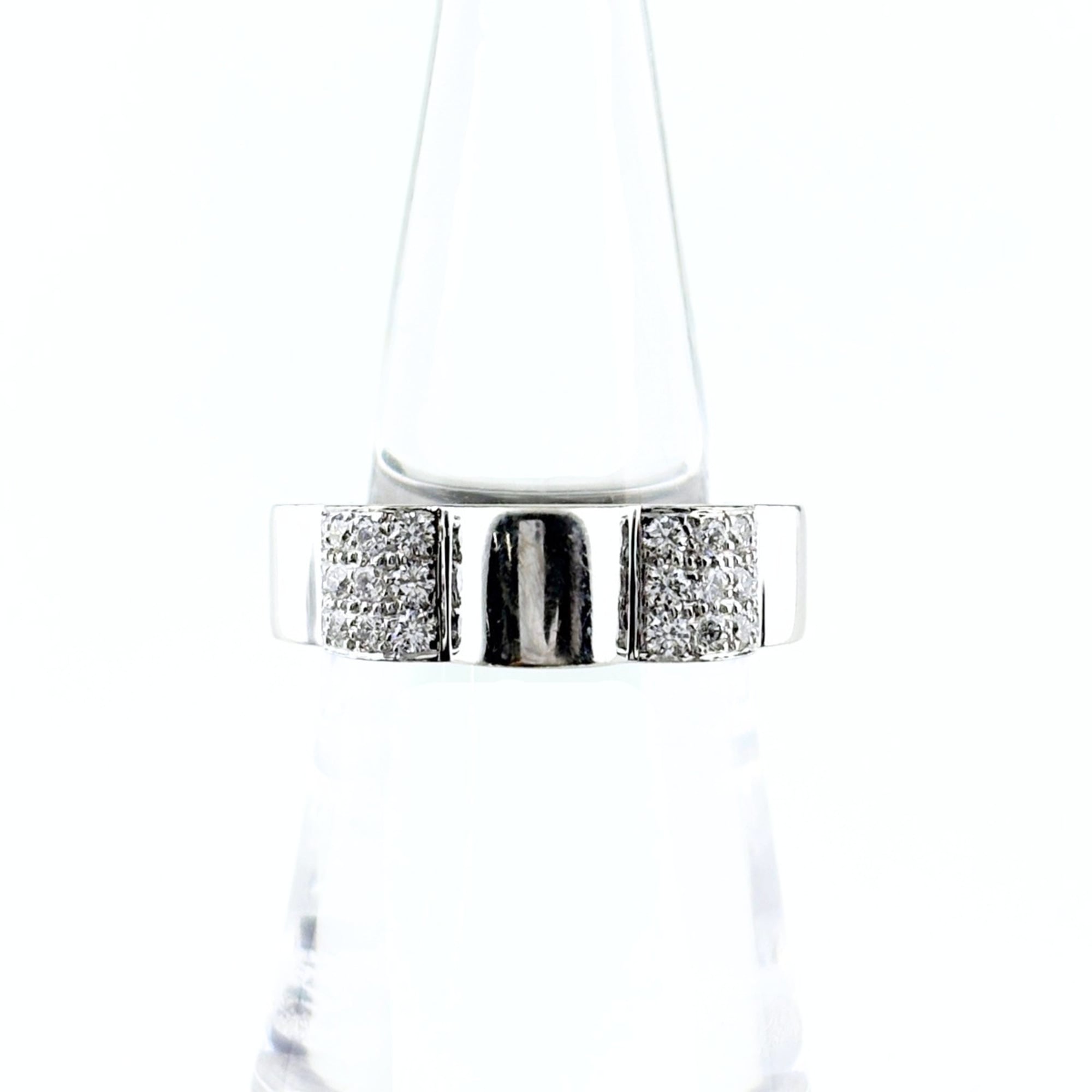 Chanel Camellia Ring with Small Diamonds (750 Diamond) - Women\'s
