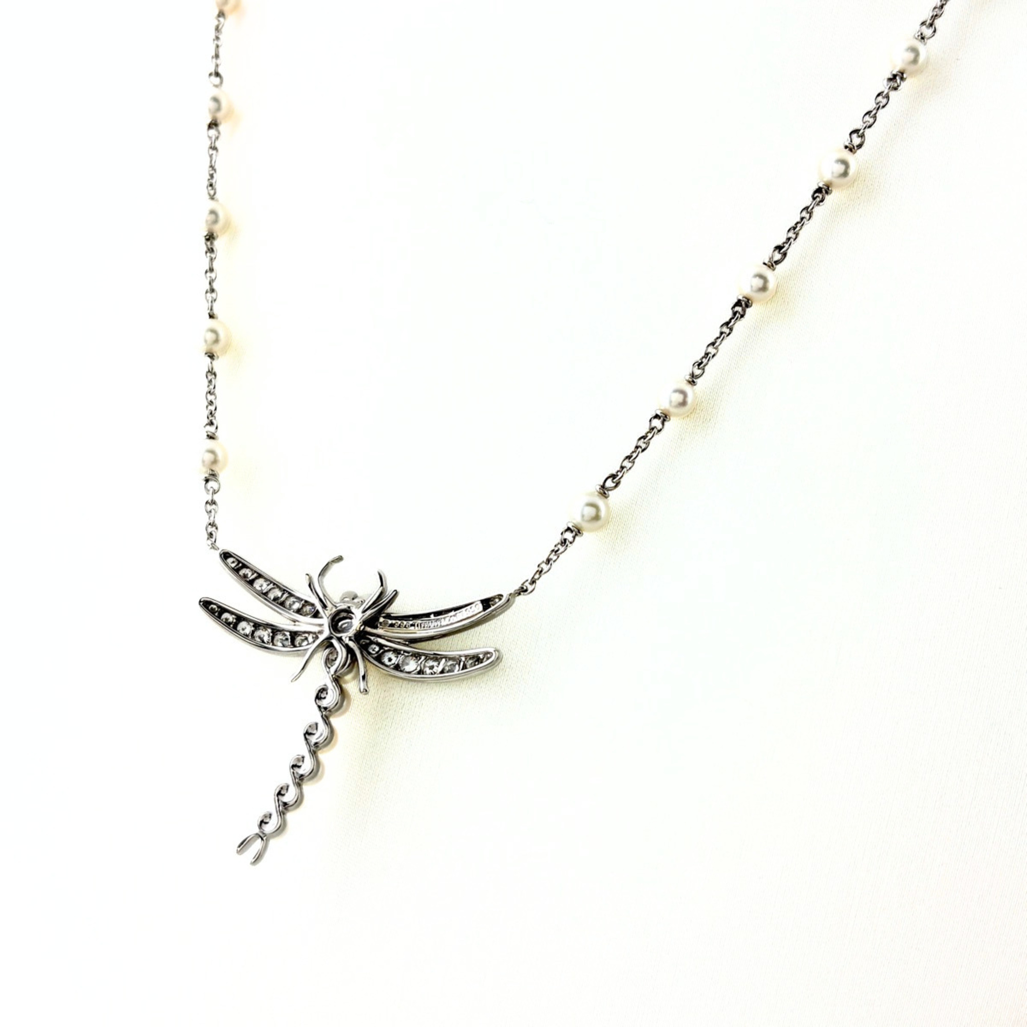 Tiffany & Co. Dragonfly Platinum Necklace with Small Diamonds, Pearls, and Sapphires - Pt950 (Pt950)