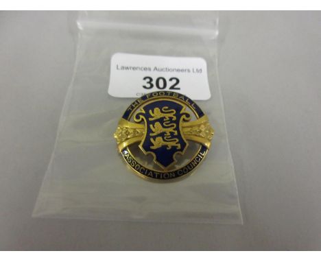 9ct Gold and enamel Football Association Council badge, season 1925 / 26 