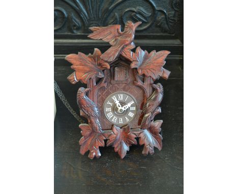 Small reproduction cuckoo clock 