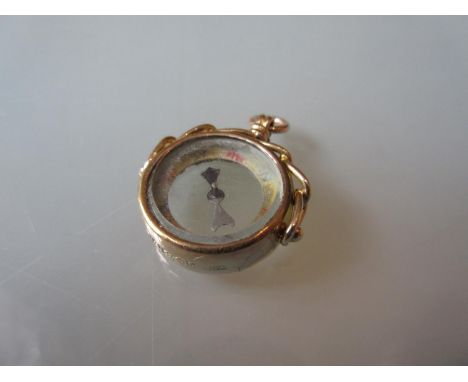 9ct Yellow gold cased compass fob, dated 1919 