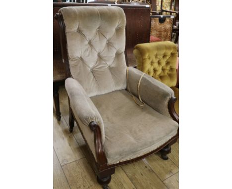 A button back armchair