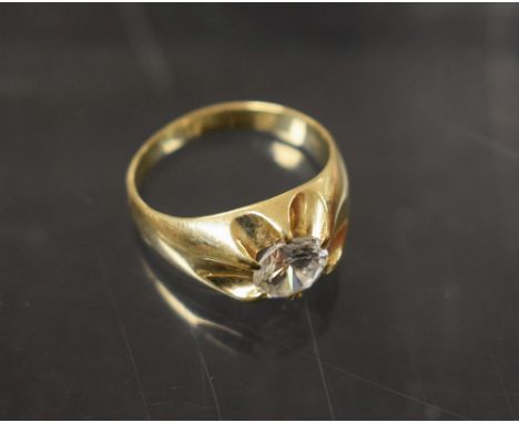 A gentleman's 9ct gold solitaire ring, 5.3g gross 