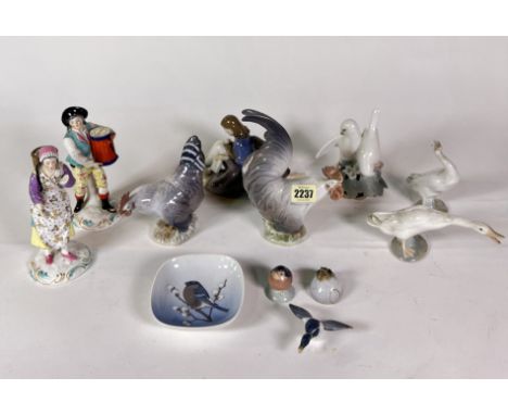 ROYAL COPENHAGEN, A GROUP OF EIGHT CERAMIC FIGURES (12)Mostly of animals, the tallest 18cm high, two Lladro figures of geese,