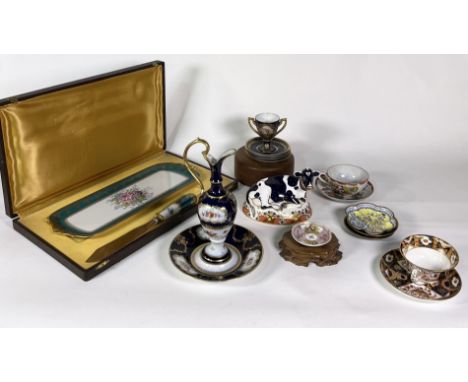 CERAMICS INCLUDING A ROYAL CROWN DERBY FIGURE (QTY)A cup and saucer, Spode tea plates, a Limoges cased serving plate and knif