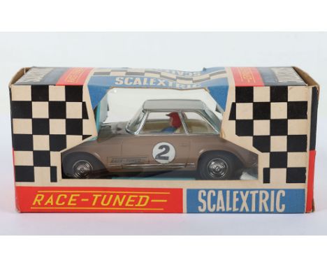 Vintage Boxed Scalextric C32 Race Tuned Mercedes Benz 250SL,brown body/white roof, racing no ‘2’ in excellent original condit