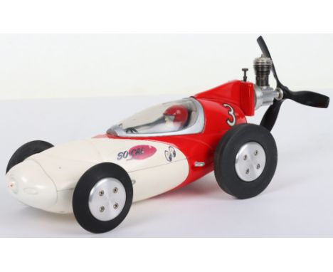 ‘Round the Pole’ Thimble Drome tethered Racing car, metal single seater racing car finished in cream and red with air engine 