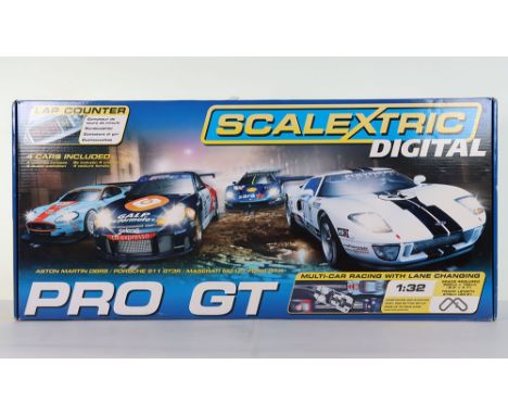 Scalextric Digital Pro GT set, four car set with Aston Martin DBR9, Porsche 911 GT3R, Maserati MC12, Ford GT-R, box with inne