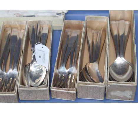 COLLECTION OF BOXED SILVER PLATED ELKINGTON FLATWARE
including six lobster picks