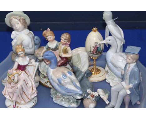 COLLECTION OF CERAMIC FIGURINES
in the Spanish style