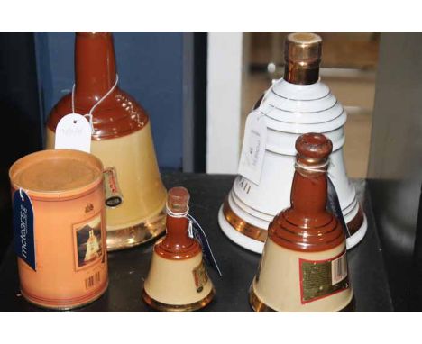 BELL'S DECANTERS
Blended Scotch Whisky in ceramic Wade decanters. Comprises of: Bell's Hawaii 12 Years Old, 75cl, 43% volume;