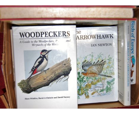 The Sparrow Hawk, Newton 1986, first edition, and other modern ornithology titles (10 in total)