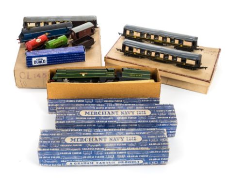 *Model rail. Graham Farish Merchant Navy Type Loco, Sir Eustace Missenden  together with Brocklebank Line both in mint boxed 