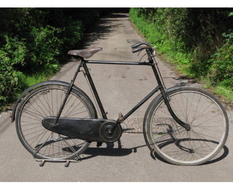 *Sunbeam Gentleman's Roadster of circa 1910,  featuring a two-speed bottom bracket, roller lever Sunbeam stirrup brakes, 17-i