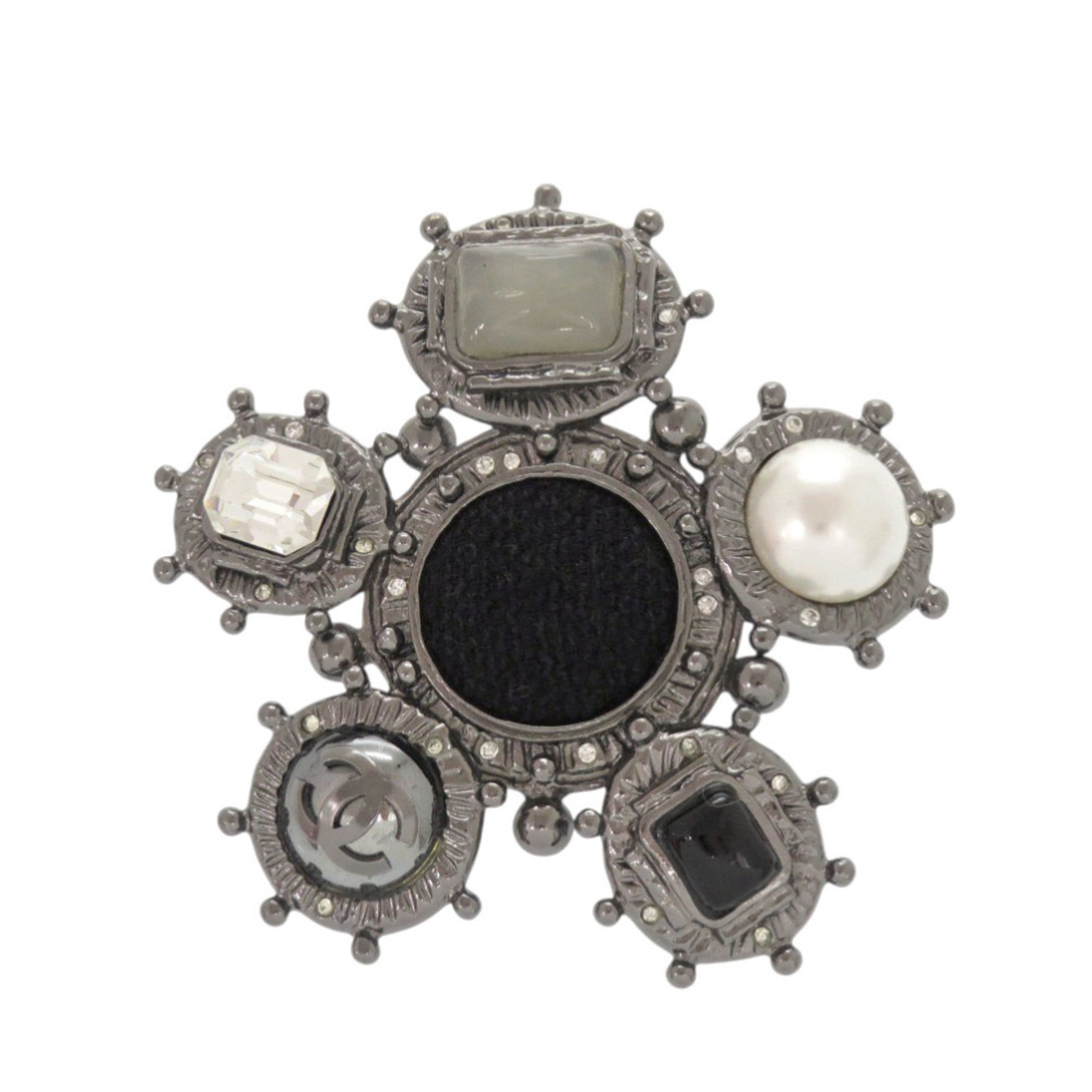 Excellent condition Chanel Coco Mark 05A Metal Black Silver Brooch 0722CHANEL