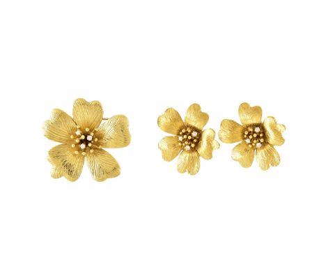 Vintage Aletto &amp; Co 14 Karat Yellow Gold Flower Brooch and Earring Suite with Small Diamond Accents. Signed, stamped 585.