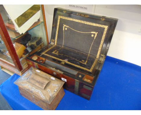 A Tea caddy and a writing slope