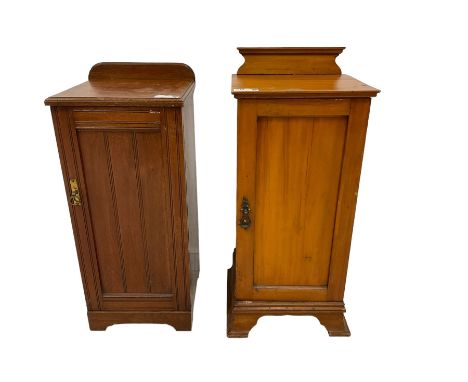 Victorian satin walnut single bedside cupboard, enclosed by panelled door, on splayed bracket feet (W38cm H87cm); Late Victor