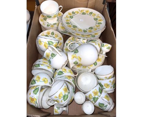 A Wedgwood "Kingcup" part dinner and tea service, approx. 70 pieces 