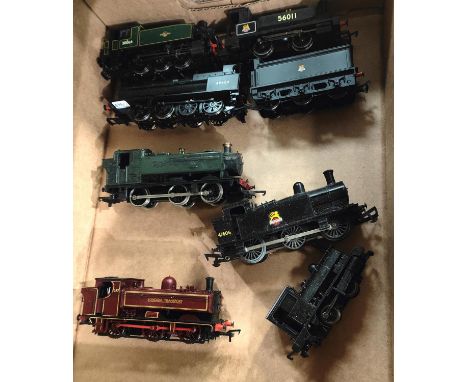 Seven 00 gauge locomotives:&nbsp; 2 x Bachmann London Transport; 30064 green livery; others