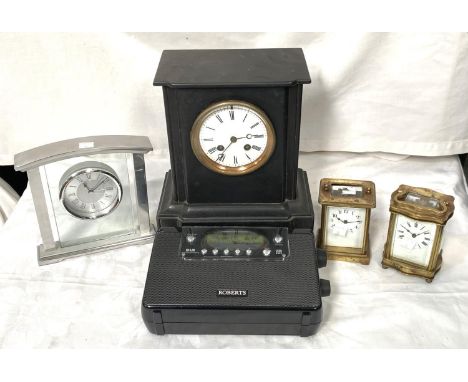 A slate mantel clock with enamel dial, Roman numerals, two brass carriage clocks, a.f 