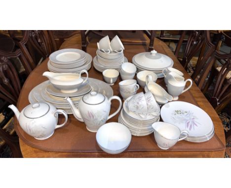 A Royal Doulton 'Bridal Veil' part dinner and tea service and other dinner ware. 