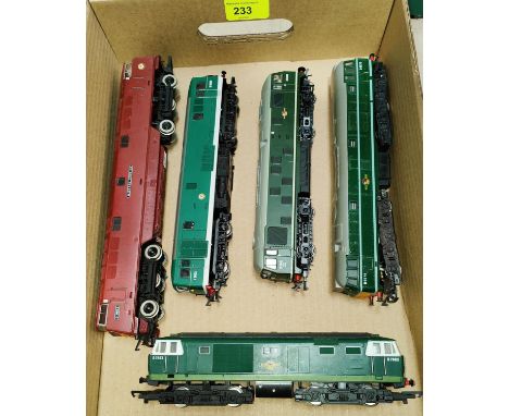 Five 00 gauge diesel locomotives:&nbsp; 3 x Hornby; Bachmann and Airfix, D7063, D5572, D5061, E6002 &amp; D1062 