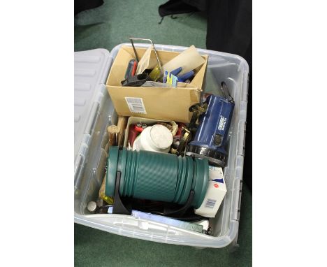 Box of tools, including hammers, screwdrivers, pliers, paint brushes, etc, (Qty)