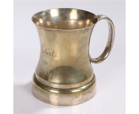 Mappin &amp; Webb 1/2 pint tankard, the tankard of waisted outline, 11cm high