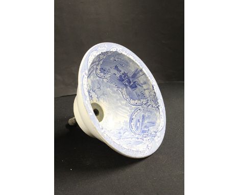 Vintge ceramic Staffordshire decorated basin with brass plug