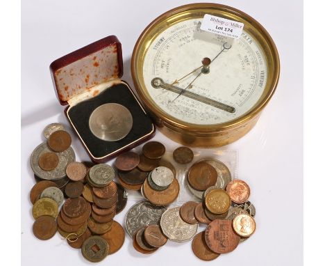 Brass cased barometer/thermometer, cased Churchill crown, sundry coins and tokens (qty) 