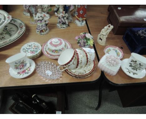 A selection of ceramics including Aynsley cups and saucers, Crown Staffordshire, Royal Worcester etc