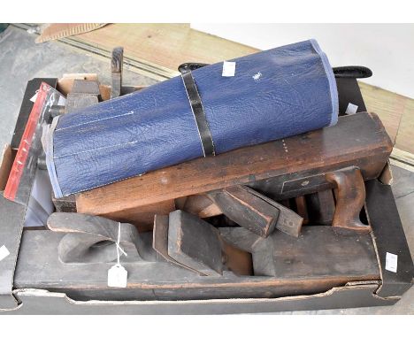 A collection of old wood working tools, including planes, edging planes, gouges, chisels etc along with carving tools, includ