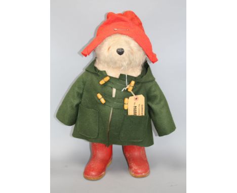Paddington, original clothes, unusual green coat, Dunlop boots, 20in.
