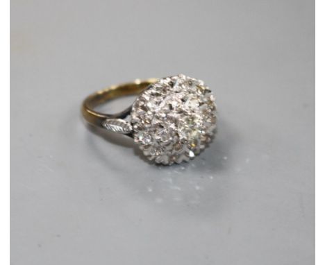 A 1960's 18ct gold and illusion set diamond cluster ring, size J, gross weight 4.6 grams.Condition- Generally good condition,