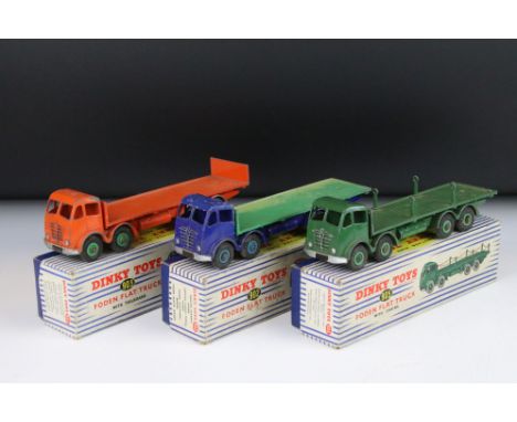 Three boxed Dinky Supertoys diecast models to include 902 Foden Flat Truck in blue cab &amp; chassis with light green bed and