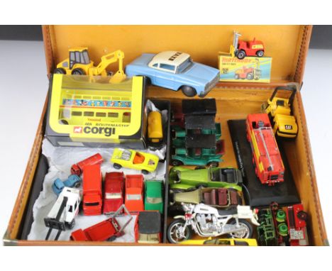 23 Diecast &amp; plastic models from the mid 20th C onwards to include boxed Matchbox Superfast 15 Fork Lift Truck (diecast v