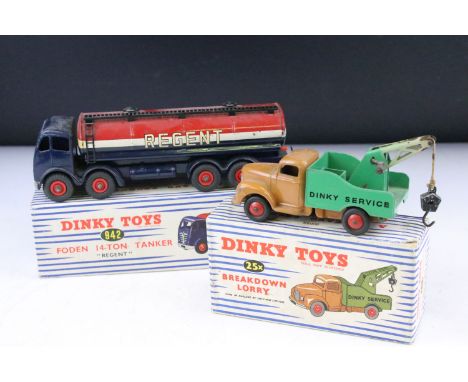 Two boxed Dinky diecast models to include 942 Foden 14-Ton Tanker "Regent" (diecast shows light paint wear &amp; dustiness) &