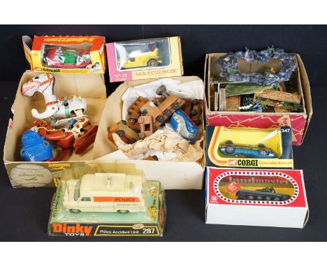 Five boxed diecast models to include Corgi Whizzwheels 392 Bertone Shake Buggy in red, Corgi 347 Chevrolet Astro 1, Matchbox 