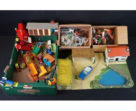 Collection of diecast &amp; plastic farming models, mostly Britains, featuring Britains Massey Ferguson Combine Harvester, Br