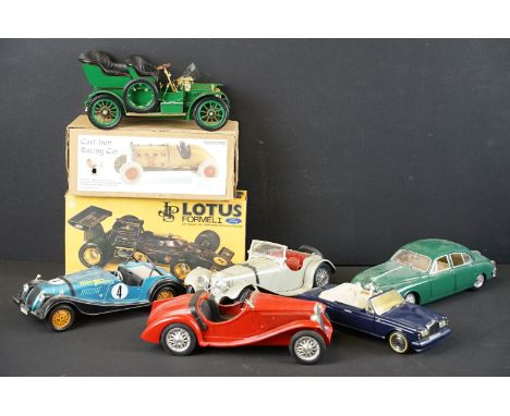 Collection of six unboxed diecast models to include 2 x Franklin Mint Precision Models to include 1905 Rolls Royce and 1993 R