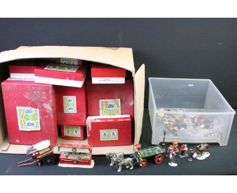 Large collection of The Classic Collection Trophy Miniatures figures plus part boxed sets, mostly from Town and Country Serie