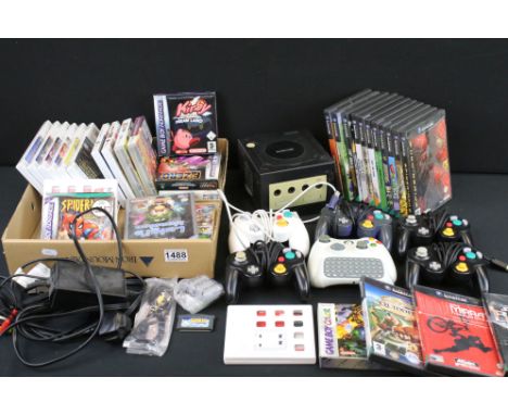 Retro Gaming - Nintendo Gamecube games console with 4 controllers, cables &amp; 16 cased games (Luigi's Mansion, Star Wars Ro