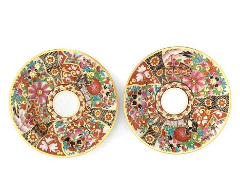 A pair of Worcester Barr Flight &amp; Barr plates, early 19th century, decorated in the Imari style, 20.5cmD