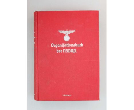 Organisationsbuch der NSDAP 1937, 3. Auflage, 100.-150. Tsd., Zentralverlag der NSDAP Franz Eher, München 1937, 556 S. Mit Po