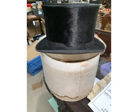 A top hat
