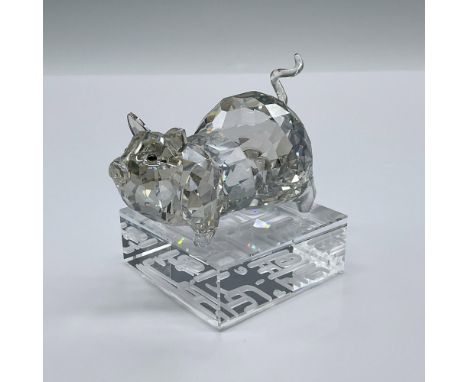 Associated with wealth and luck, the pig is stunningly crafted in Silver Shade crystal with Moroda Tabac crystal eyes. The pi