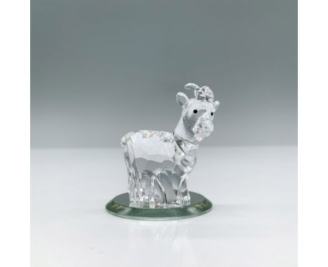 Beautiful miniature of a goat in faceted design. Swarovski swan mark. This item has its original box. Box measures: 2.5"H x 3