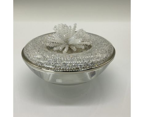 This Swarovski crystal Crystalline Tea light was part of the Home Accessories collection. The crystalline tea light consists 