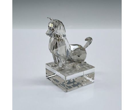 Associated with loyalty, protectiveness, and honesty, the dog is stunningly crafted in Silver Shade crystal with Smoked Topaz